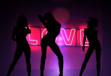 Музыка под секс: расскажем о возбуждающем эффекте песен