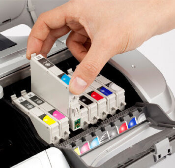 Почему заправка картриджей в сервисном центре лучше?