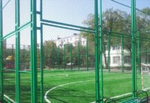 Нужно ли ограждение для спортивной площадки и как его выбрать?