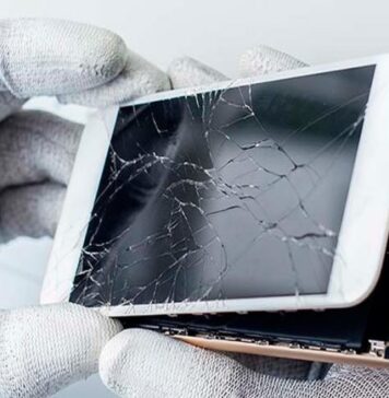 Замена стекла на iPhone: главные правила