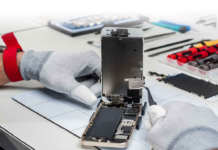 Почему ремонт смартфонов стал сложной задачей?