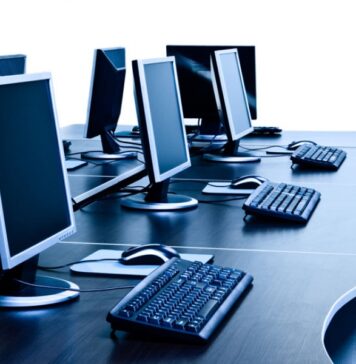 Офисный компьютер: надежный помощник в работе и организации